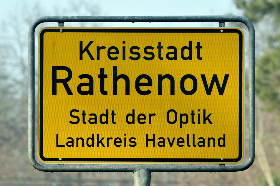 Bomben-Drohung: Rathaus in Rathenow zwischenzeitlich geräumt