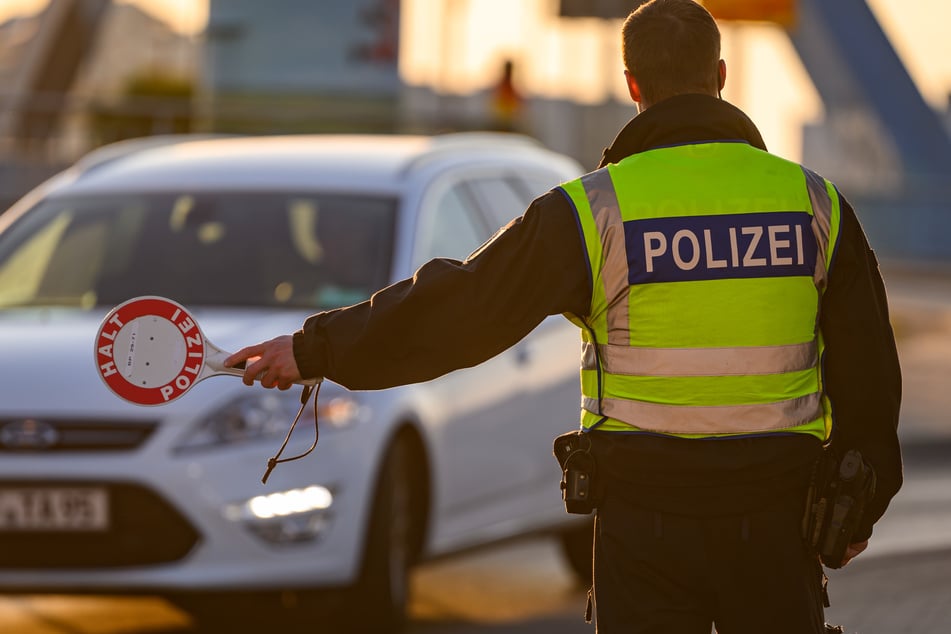 Asylsuchende dürfen per Gerichtsbeschluss nicht an der Grenze zurückgewiesen werden. (Symbolbild)
