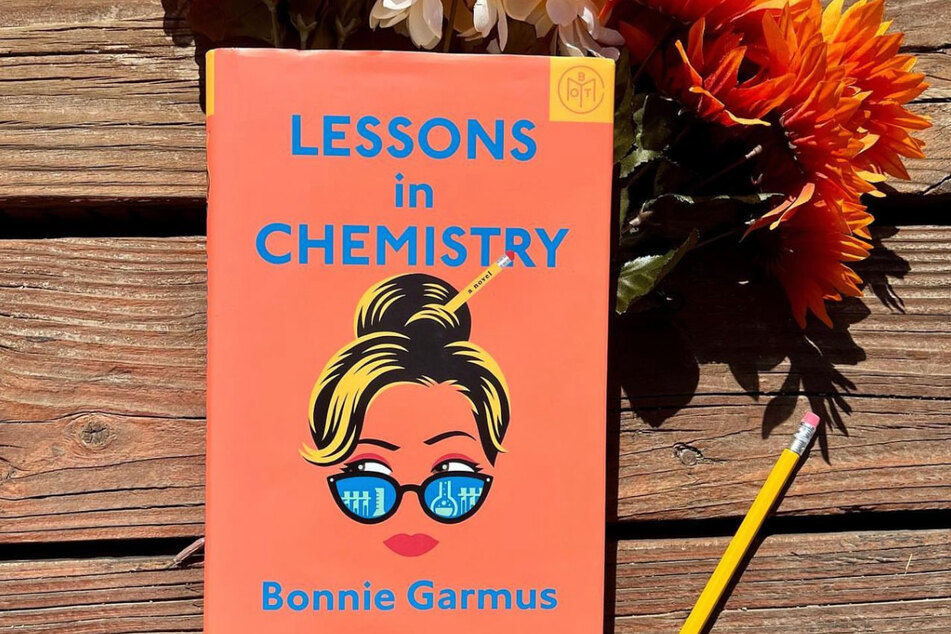 Lessons in Chemistry follows a woman working in STEM in the early 1960s.