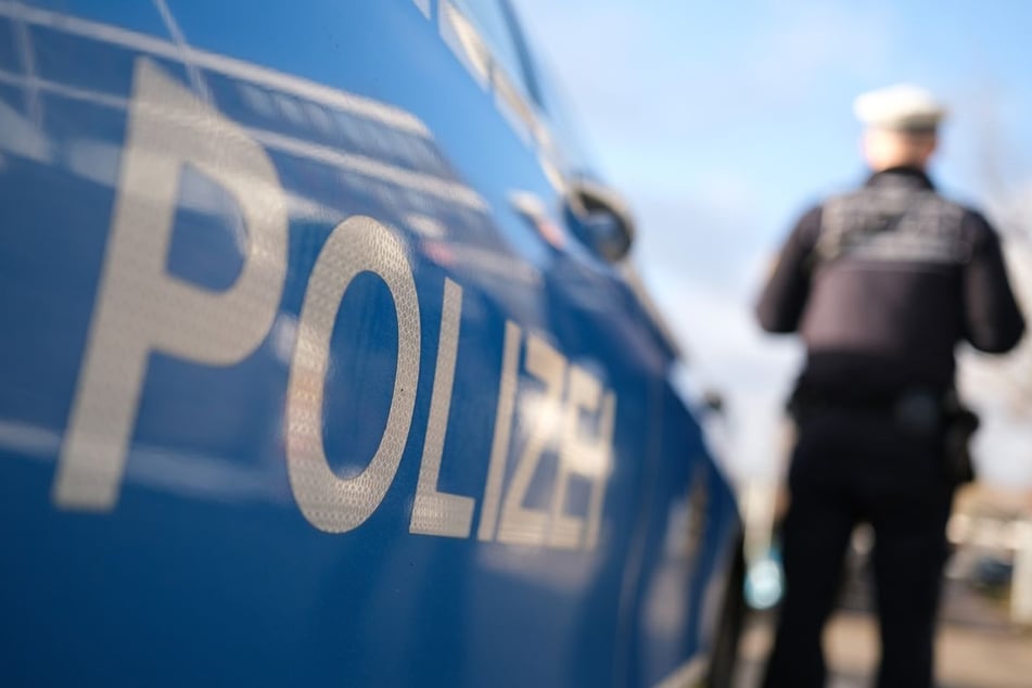 Die Polizei hofft auf Hinweise zum Täter. (Symbolfoto)