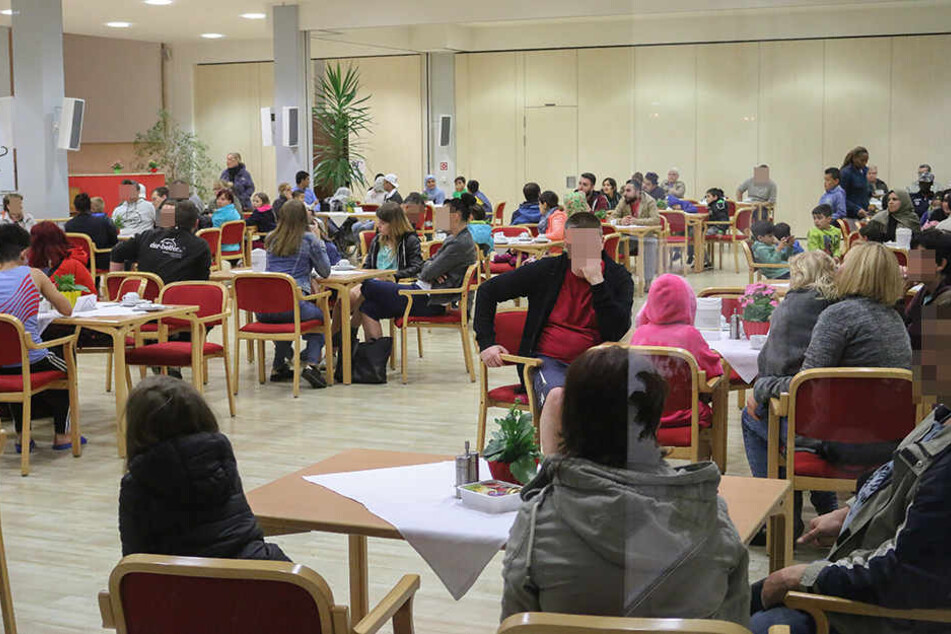 Über 150 Menschen mussten ihre Wohnungen verlassen.