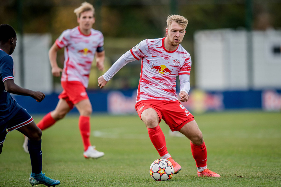 Von 2016 bis 2022 spielte Daniel Krasucki in der Jugend bei RB Leipzig. Im Männerbereich wartet er noch auf den großen Durchbruch.