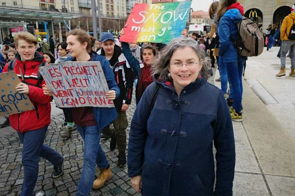 Eva Jähnigen (53, Grüne) mischt bei den Protesten mit - allerdings als Rednerin, nicht als Protestierende.