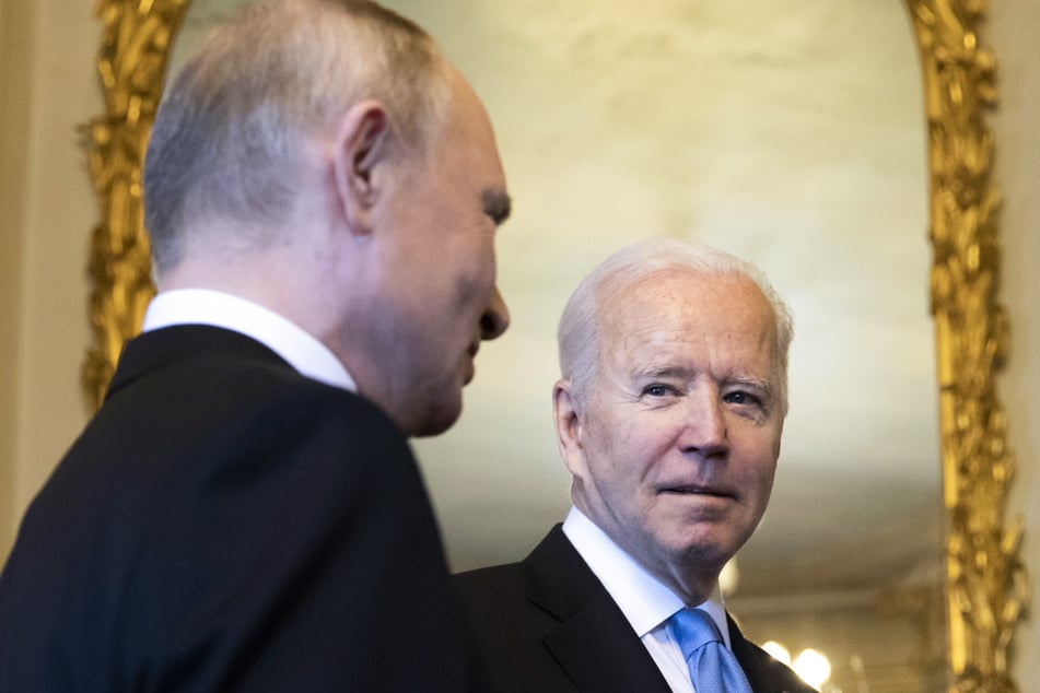 Gipfeltreffen von Wladimir Putin und Joe Biden - US-Präsident verlässt