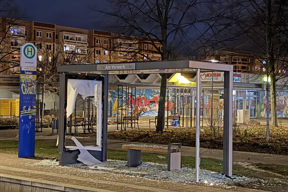 Auch vor Haltestellen, wie hier "Am Vorwerk" wurde kein Halt gemacht.