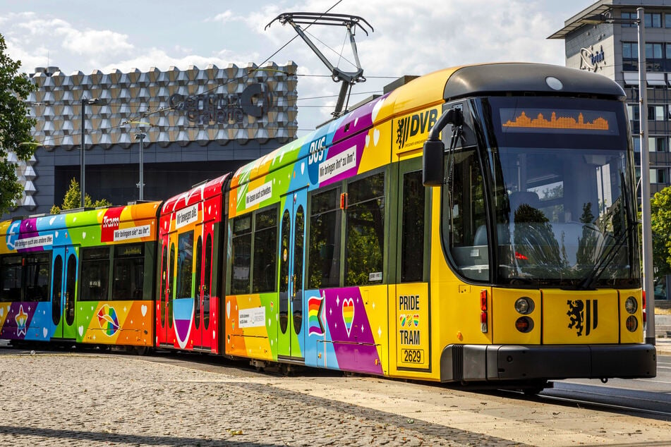Die neue "Pride-Tram": So bunt treiben es die DVB