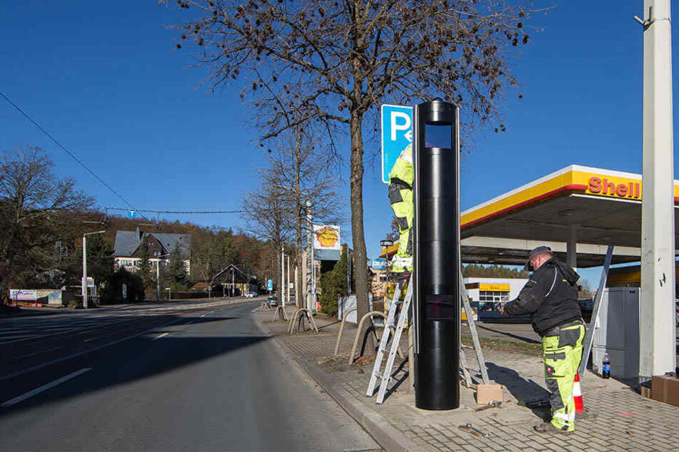 Der neue Blitzer steht an der Pausaer Straße stadtauswärts.