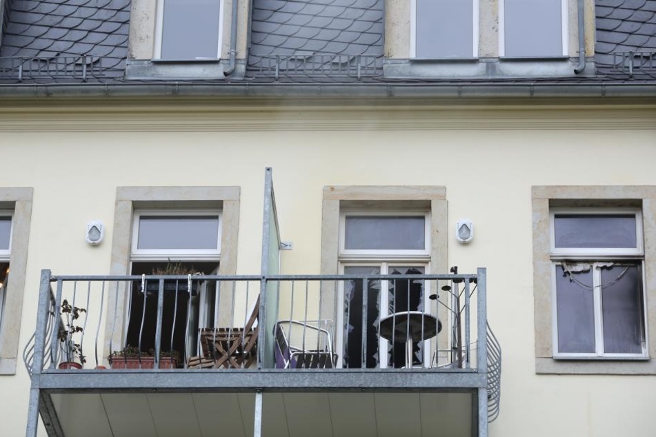 In einem Hinterhaus am Bischofsweg brannte am Freitag eine Einraumwohung.