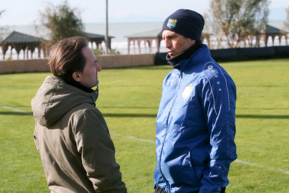 CFC-Coach Patrick Glöckner (r.) im Gespräch mit TAG24-Redakteur Olaf Morgenstern.