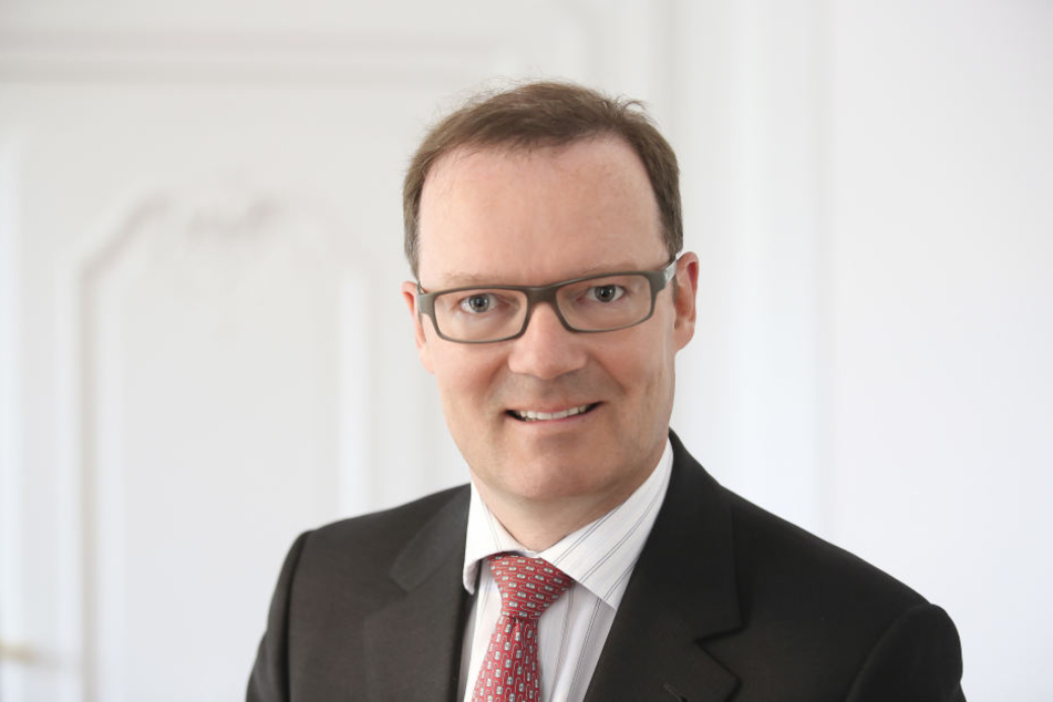 Dr. Florian Stapper hilft als Insolvenzverwalter beim erneuten Durchstarten.