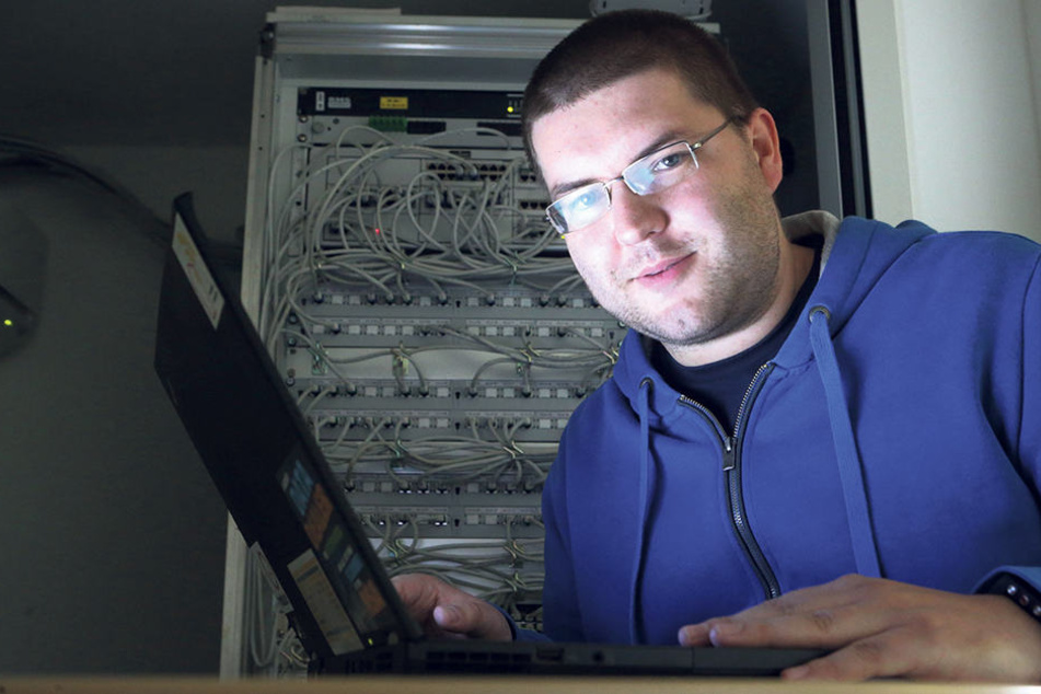 Steffen Förster (32) unterstützt mit dem Freifunk Chemnitz e. V. die kostenlose WLAN-Anbindung in kleineren Kommunen.