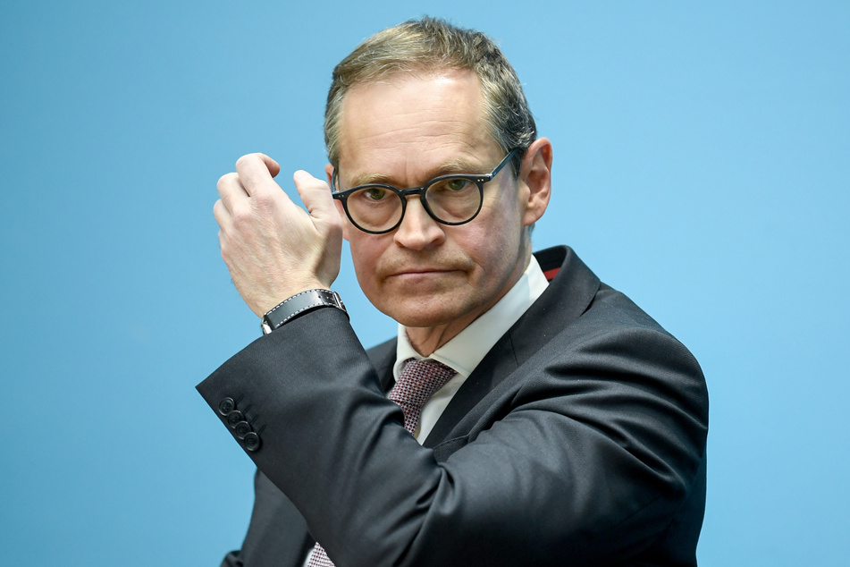 Berlins Regierender Bürgermeister Michael Müller (SPD) ist mit den Entscheidungen Sachsen-Anhalts nicht einverstanden.