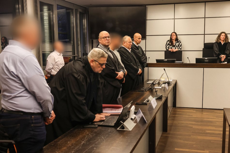 Die drei Angeklagten im Schumacher-Prozess legten Berufung gegen das Urteil aus dem Frühjahr ein.