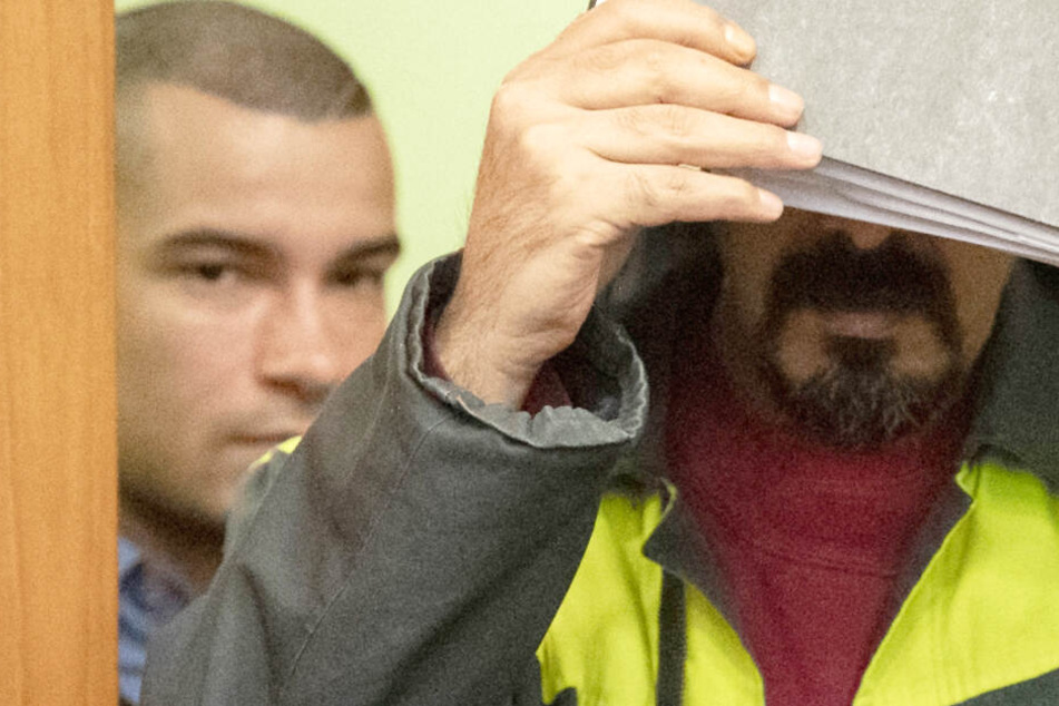 Terror-Prozess in Frankfurt: IS-Kommandeur kam als Flüchtling nach Deutschland