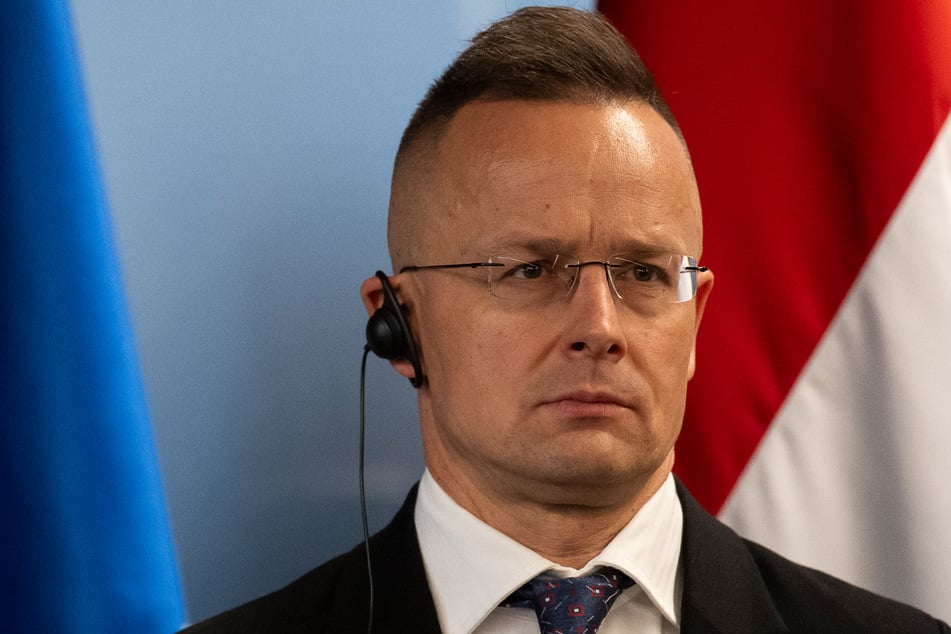 Der ukrainische Außenminister Péter Szijjártó (46).