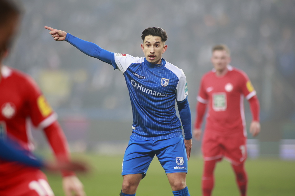 Jason Ceka (24) möchte den 1. FC Magdeburg verlassen. Trainer Titz hat allerdings etwas dagegen.