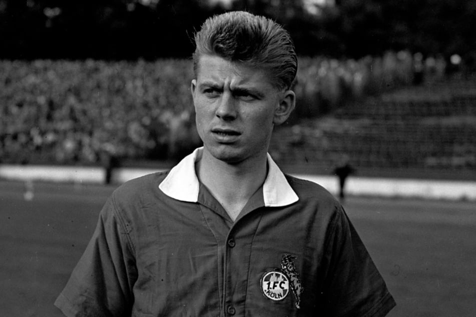 Für den 1. FC Köln lief Karl-Heinz Ripkens (†88) von 1958 bis 1964 in 75 Spielen auf. Dabei gelangen dem Angreifer 14 Tore. (Archivbild)