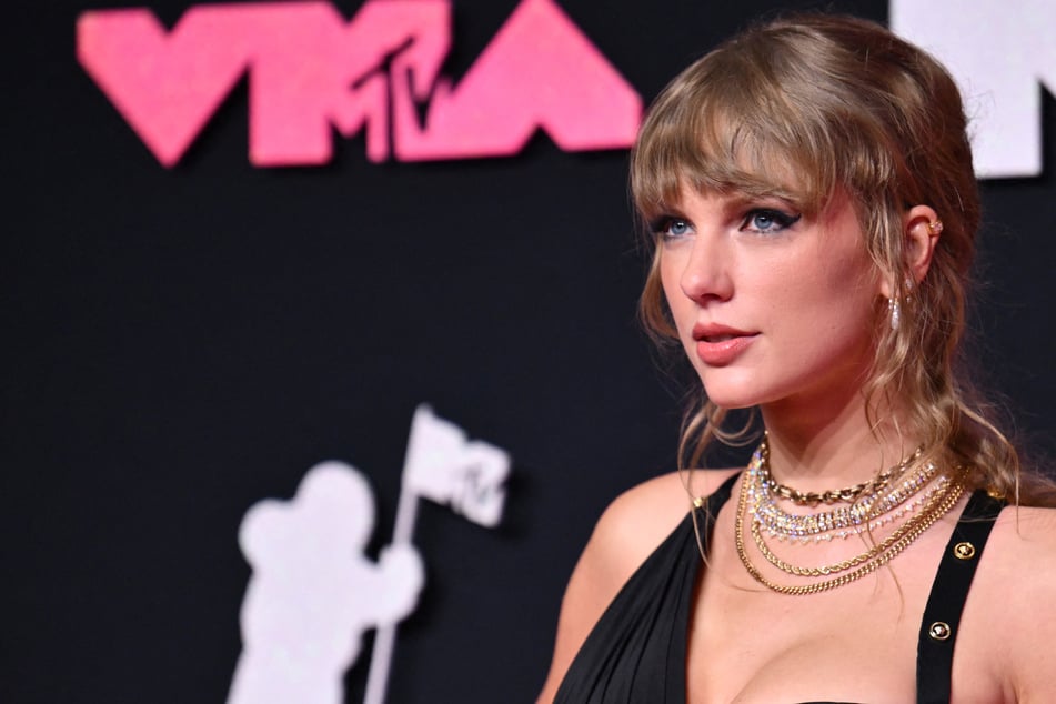 Is Taylor Swift helping fans to "shake off" body image issues?