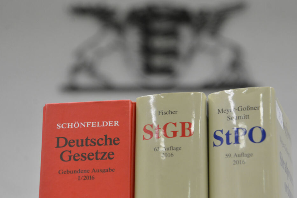 Ein Schlichtungsverfahren kann einen Rechtsstreit überflüssig machen. (Symbolbild)