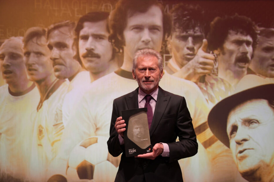 Paul Breitner, ehemaliger deutscher Fußballnationalspieler, bei der Gala zur Einweihung der Hall of Fame des deutschen Fußballs im Deutschen Fußballmuseum.