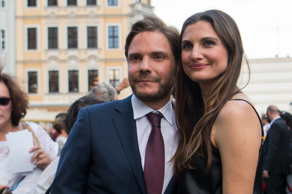 Schauspieler Daniel Brühl und seine Frau Felicitas Rombold-Brühl.