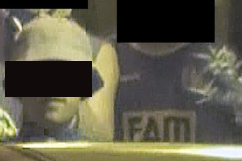 Der 18-Jährige hat sich nun selbst bei der Polizei gestellt.
