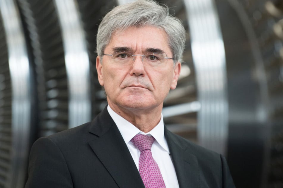 Siemens-Chef Joe Kaeser wehrt sich gegen Kritik an seinem Angebot an Luisa Neubauer.