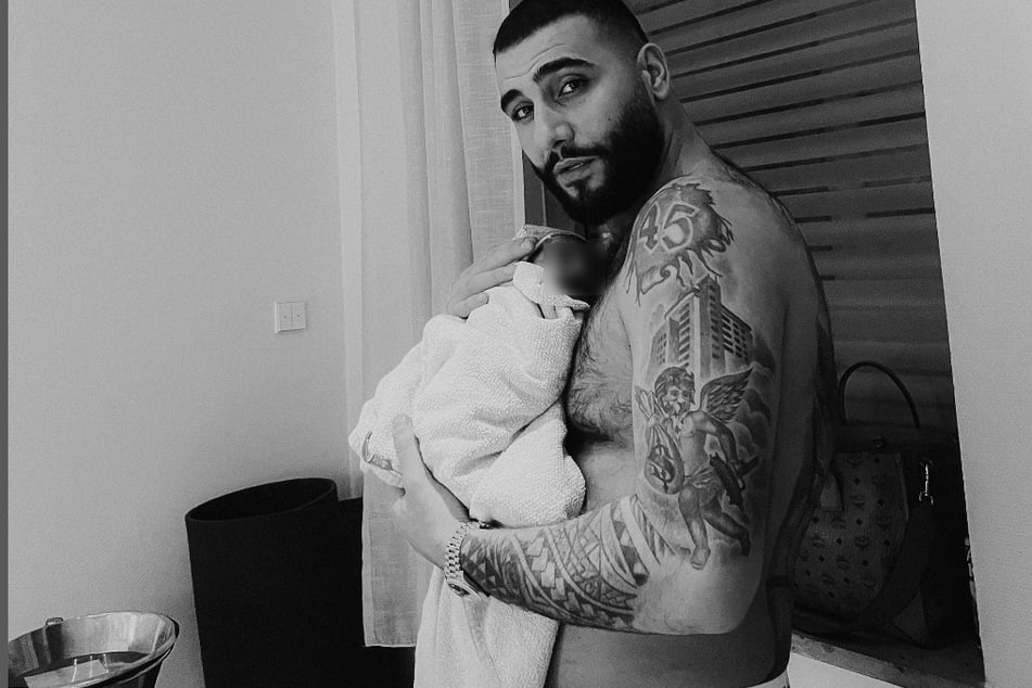Samra im Vaterglück: Rapper zeigt erstes Kind