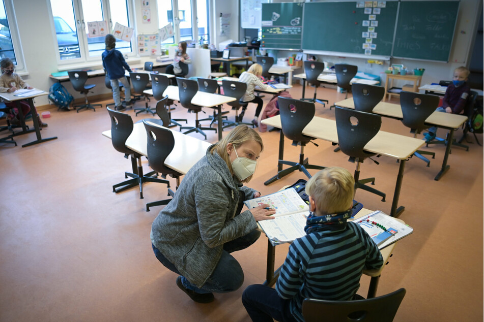 Landtag diskutiert Folgen der Corona-Pandemie für Kinder und Jugendliche