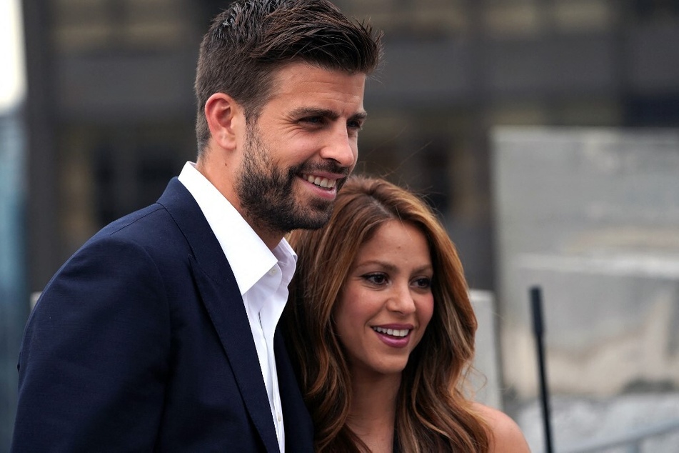 Der spanische Ex-Nationalspieler Gerard Piqué (35) und Superstar Shakira (45) verliebten sich bei der Fußball-Weltmeisterschaft 2010. Das Ex-Paar hat zwei gemeinsame Söhne.