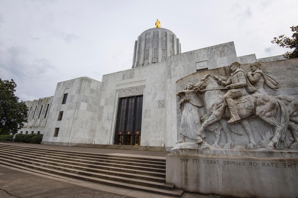 Oregon makes big U-turn on hard drugs after decriminalization