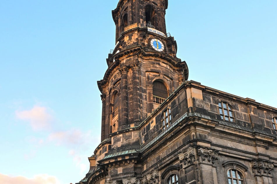 Die Veranstaltung findet in der Dresdner Kreuzkirche statt.