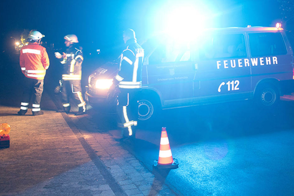 Bis in die Nacht wurde die Unfallstelle gesperrt und von einem Gutachter untersucht. (Symbolbild)