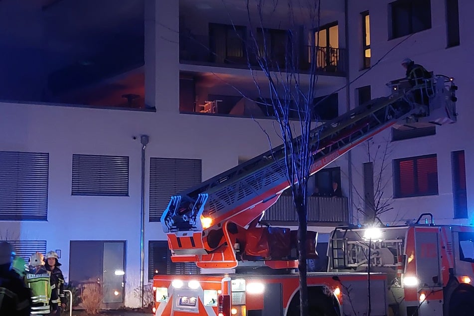 In der Leipziger Talstraße brannte es auf einem Balkon.