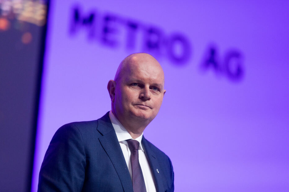 Metro-Chef Olaf Koch spricht auf der Hauptversammlung am 14. Februar.