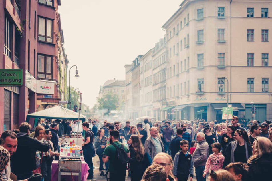 Etwa 3,8 Millionen Menschen leben in Berlin.