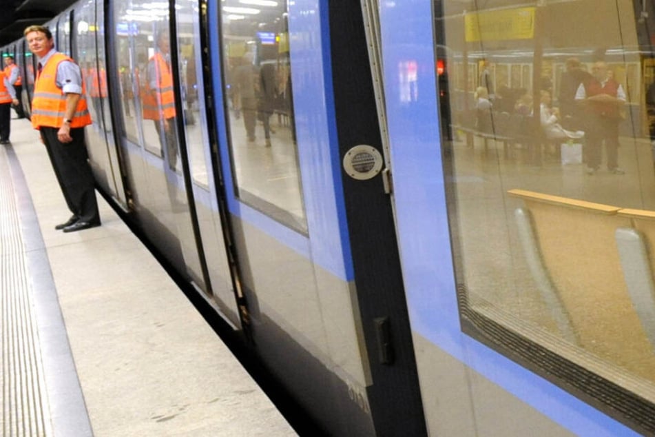 In München ist ein Kind in das Gleisbett einer U-Bahnlinie gefallen. (Symbolbild)