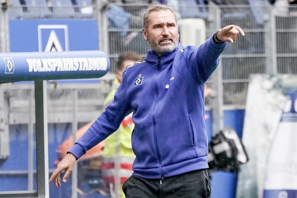 HSV-Trainer Tim Walter (45) freut sich auf die zahlreichen Zuschauer im Stadion.