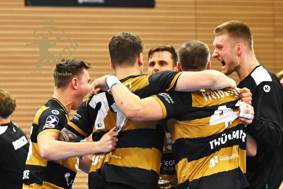Drei Sekunden vor Schluss! HCE feiert irres Comeback und ersten Saisonsieg