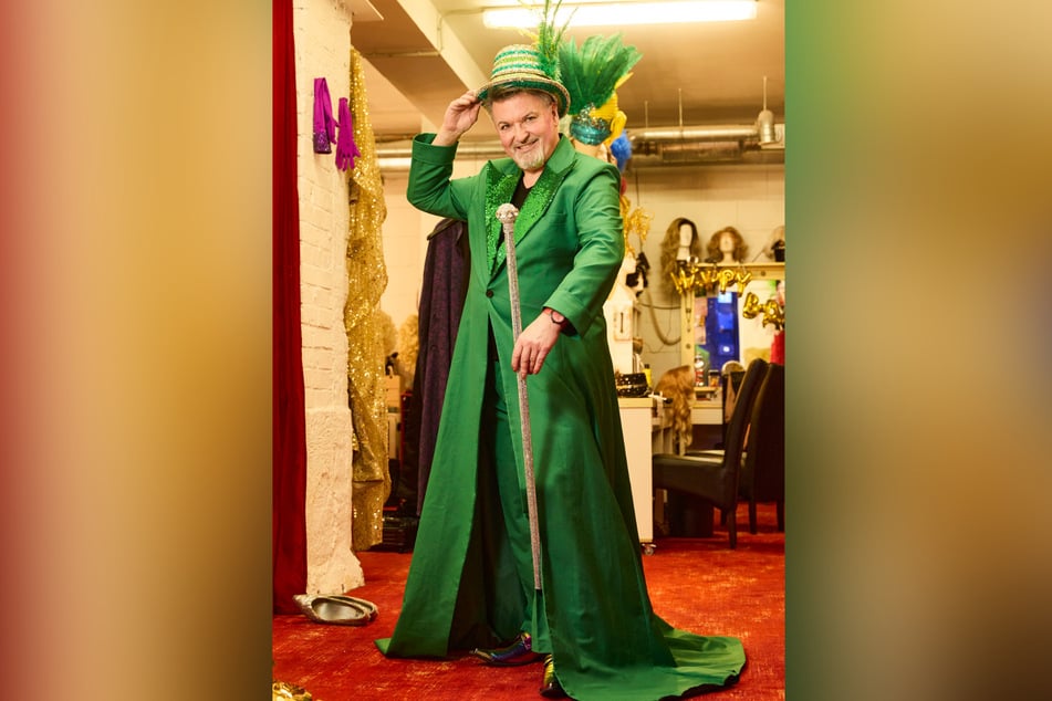 In magischem Grün: Unter dem Motto "Zauberhaft" lädt Holger Knievel (59) in diesem Jahr ein.