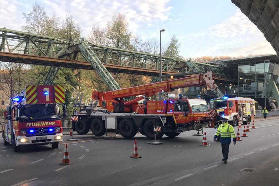 Die Arbeiten an der Schwebebahn im November 2018.