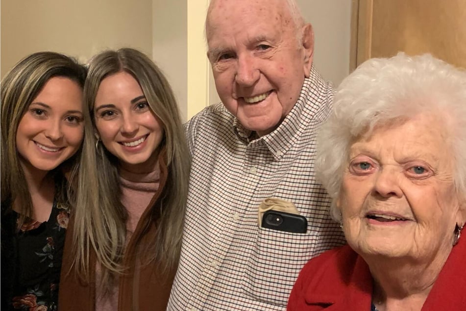 John und Alice Trice (†93, †94) verbrachten sieben Jahrzehnte zusammen - im Februar posierten sie noch mit Familienmitgliedern.