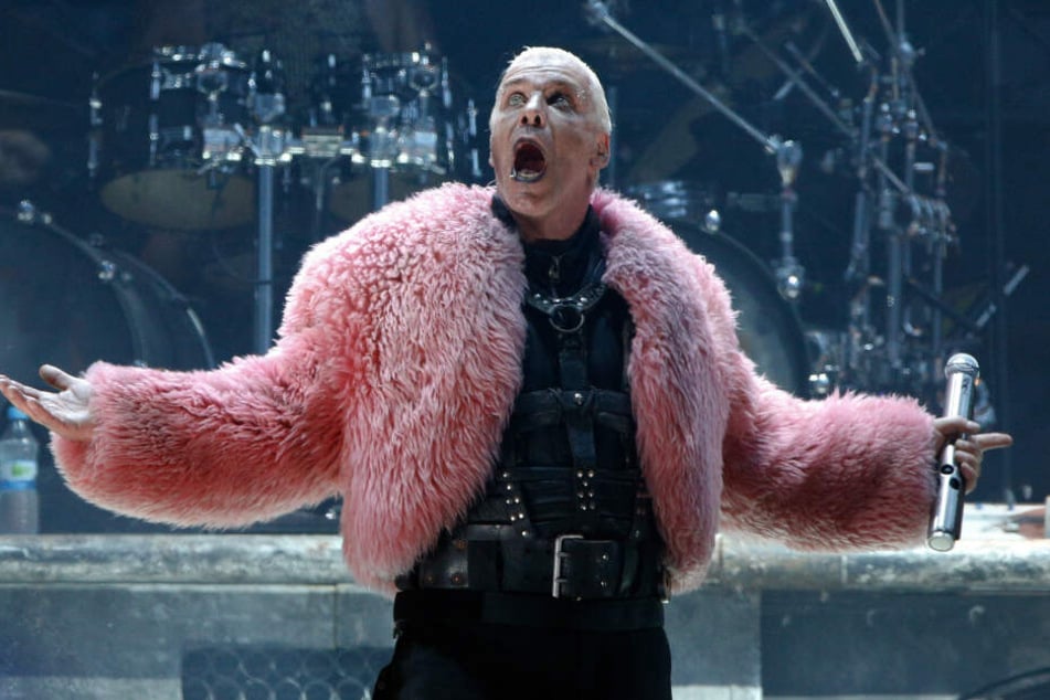 Till Lindemann ist Frontsänger von Rammstein.
