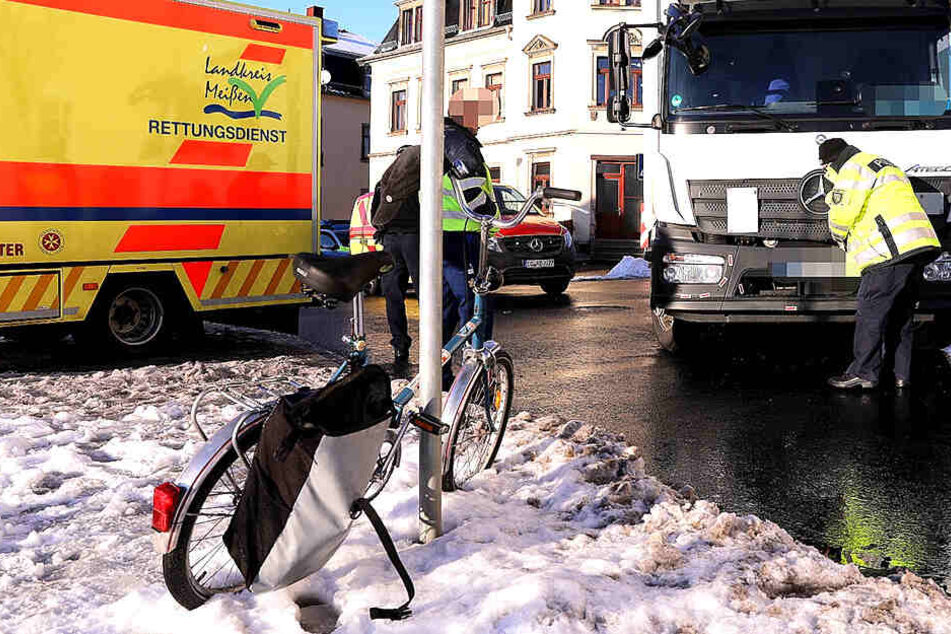 Vom Rettungsdienst wurde das Unfallopfer behandelt.