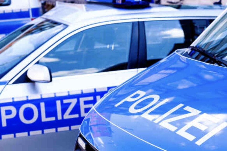 Die Polizei sicherte Spuren am Tatort. (Symbolbild)