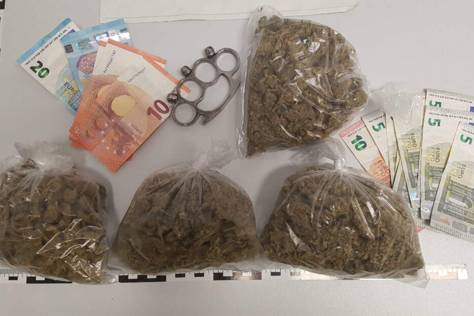 Die von der Polizei sichergestellten Drogen.