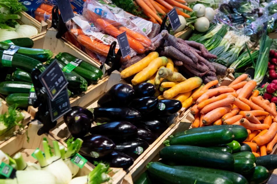 Im Vergleich zum Juni des vergangenen Jahres stiegen die Preise für Lebensmittel um knapp 15 Prozent!
