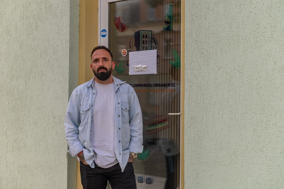 Robert Memmler (40) ärgert sich über den Einbruch.