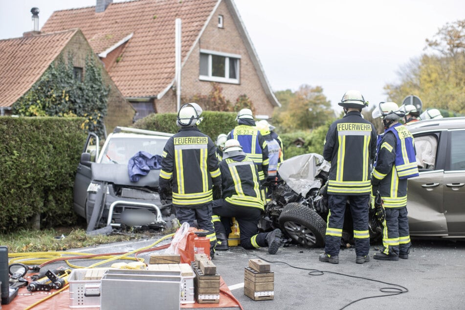 Sieben Personen wurden bei dem Unfall verletzt, darunter auch Kinder.