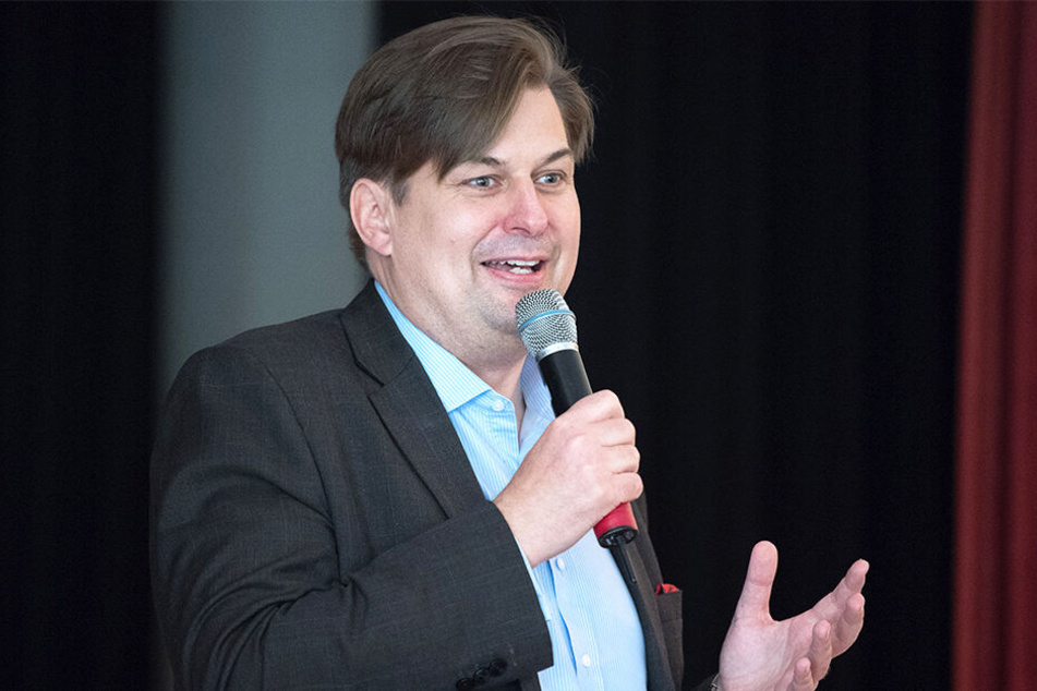 "Man hätte den Mann nicht unverpixelt zeigen dürfen, findet AfD-Politiker Maximilian Krah (42).